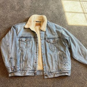 Women’s Levi Strauss & Co. Sherpa Trucker Jacket